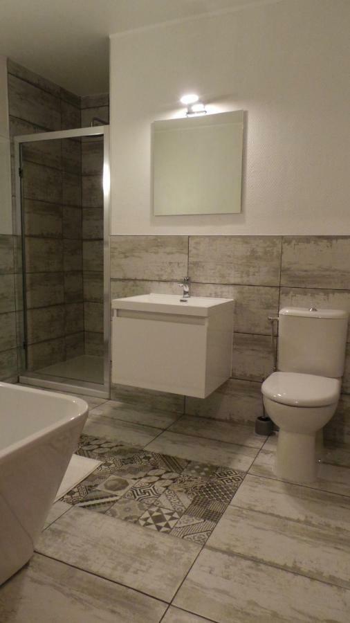 Number9 - Now With Air Conditioned Rooms Carlipa Luaran gambar